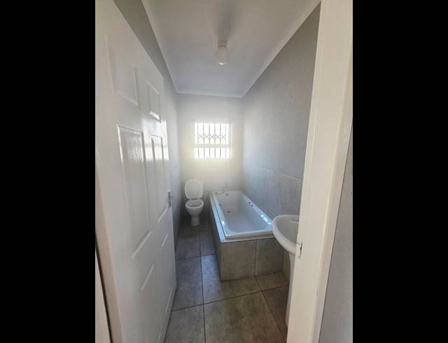 3 BEDROOM HOUSE FOR SALE IN REIGERPARK